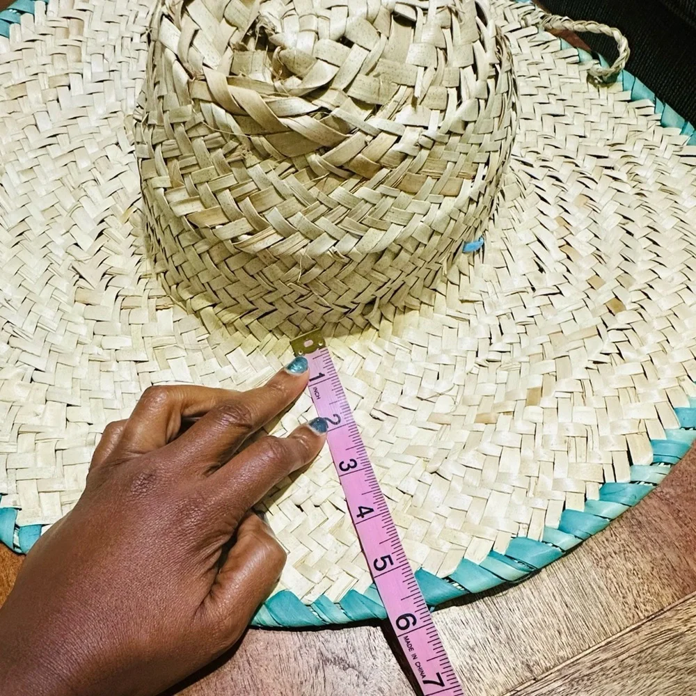 HANDMADE Raffia Hat - Picture 7 of 8